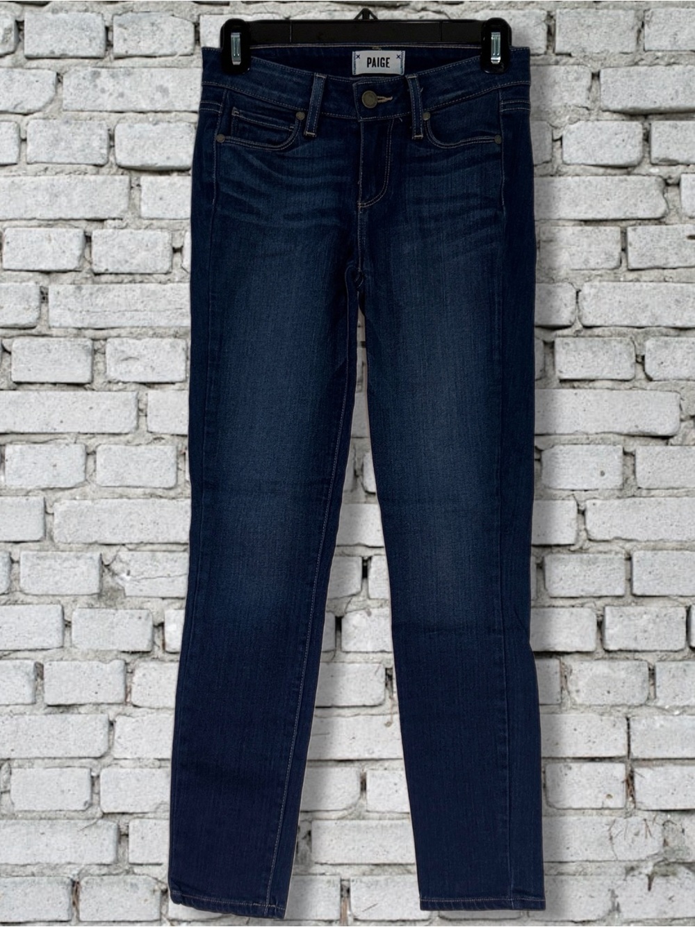 Paige denim medium wash Verdugo crop sz 24